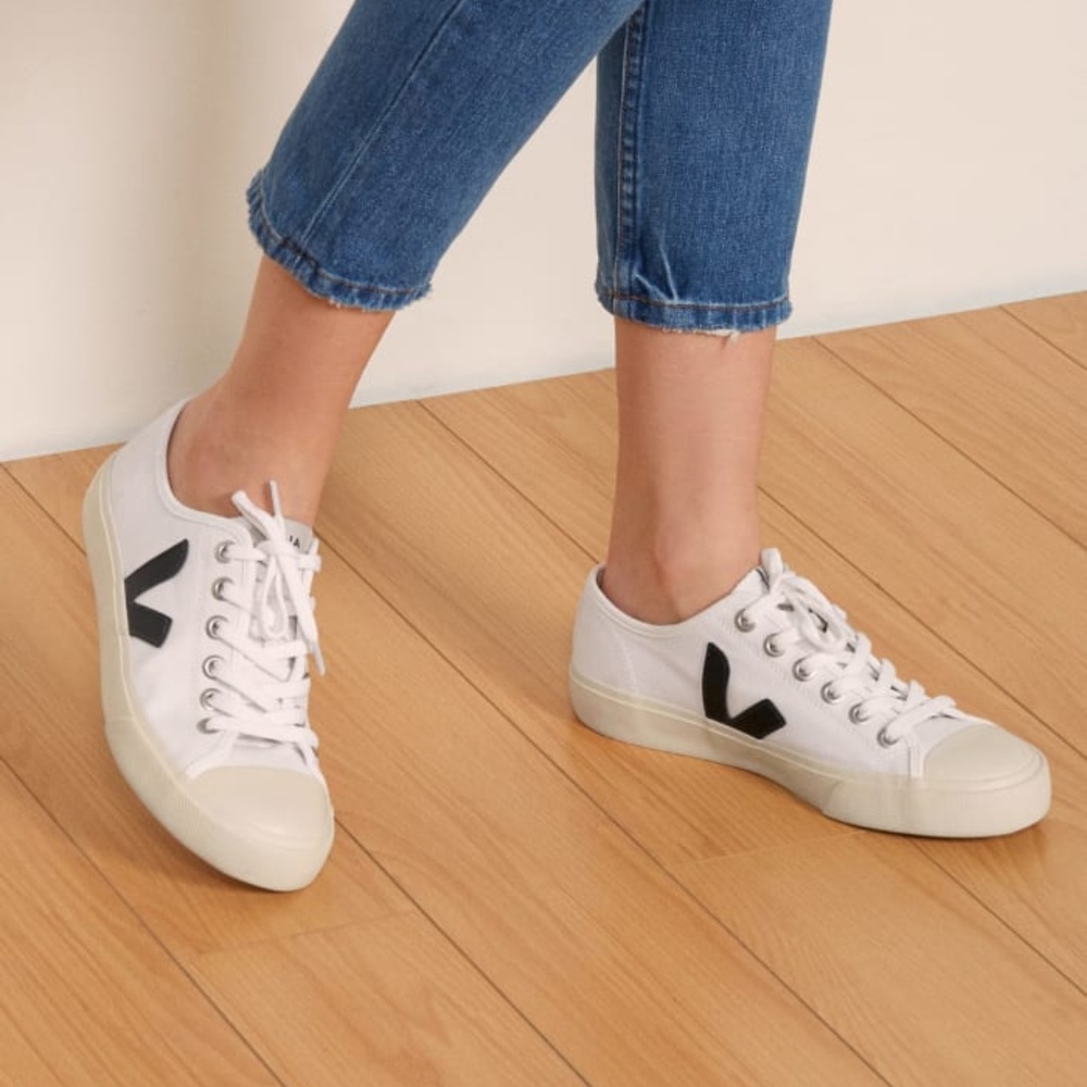 Veja Wata Canvas Sneaker White Black 8